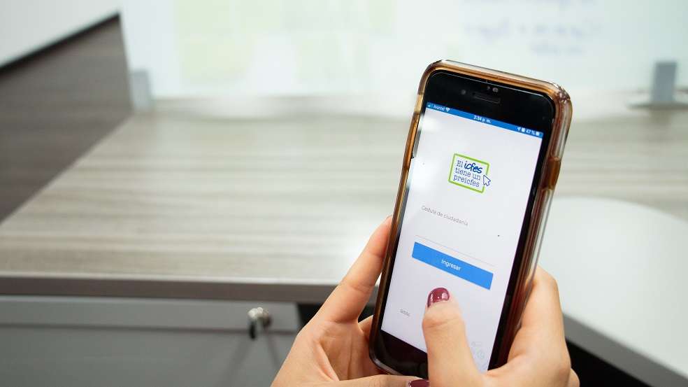 “En 2020 el Icfes habilita esta herramienta de forma permanente para las personas que se quieran familiarizar con todas las Pruebas de Estado. La primera prueba del año será Saber 11 Calendario B, que se aplicará el domingo 15 de marzo, pero las preguntas para las pruebas Saber TyT y Saber Pro ya están también a disposición de los ciudadanos”, informaron en un comunicado.