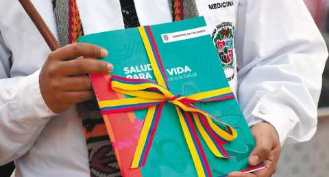 Reforma a la salud: parece que seguimos atrapados en los años 90
