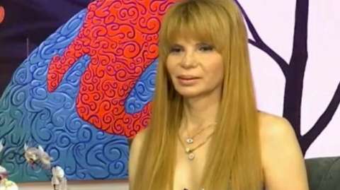 Foto: la astróloga Mhoni Vidente reveló imágenes de cuando era hombre