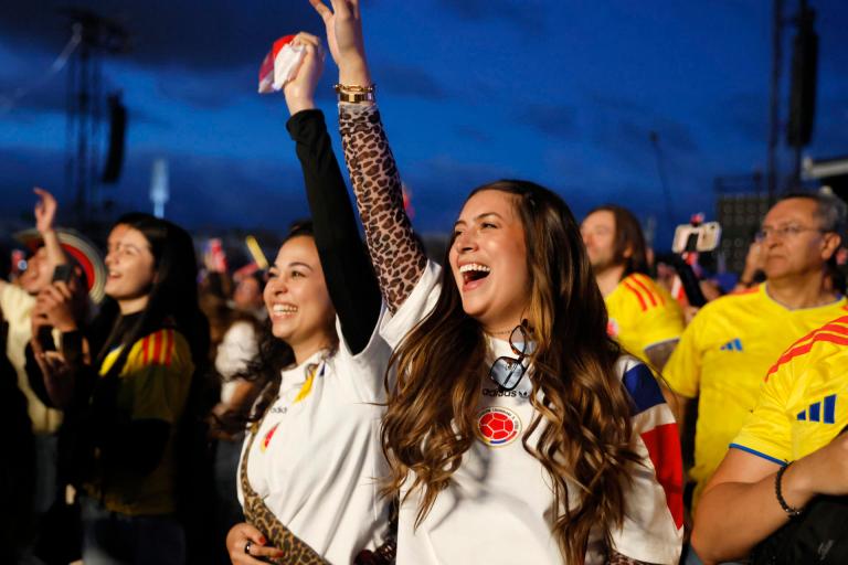 Cómo combinar los colores de la selección Colombia en sus “looks”
