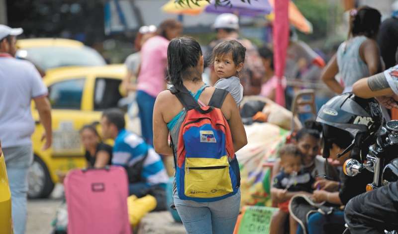 El Estatuto Temporal de Protección para Migrantes Venezolanos buscará beneficiar a partir de la regularización e identificación a cerca de 1.8 millones de migrantes que residen en Colombia.