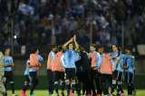 Uruguay viajó a Venezuela sin Martín Silva y con Martín Cáceres en duda