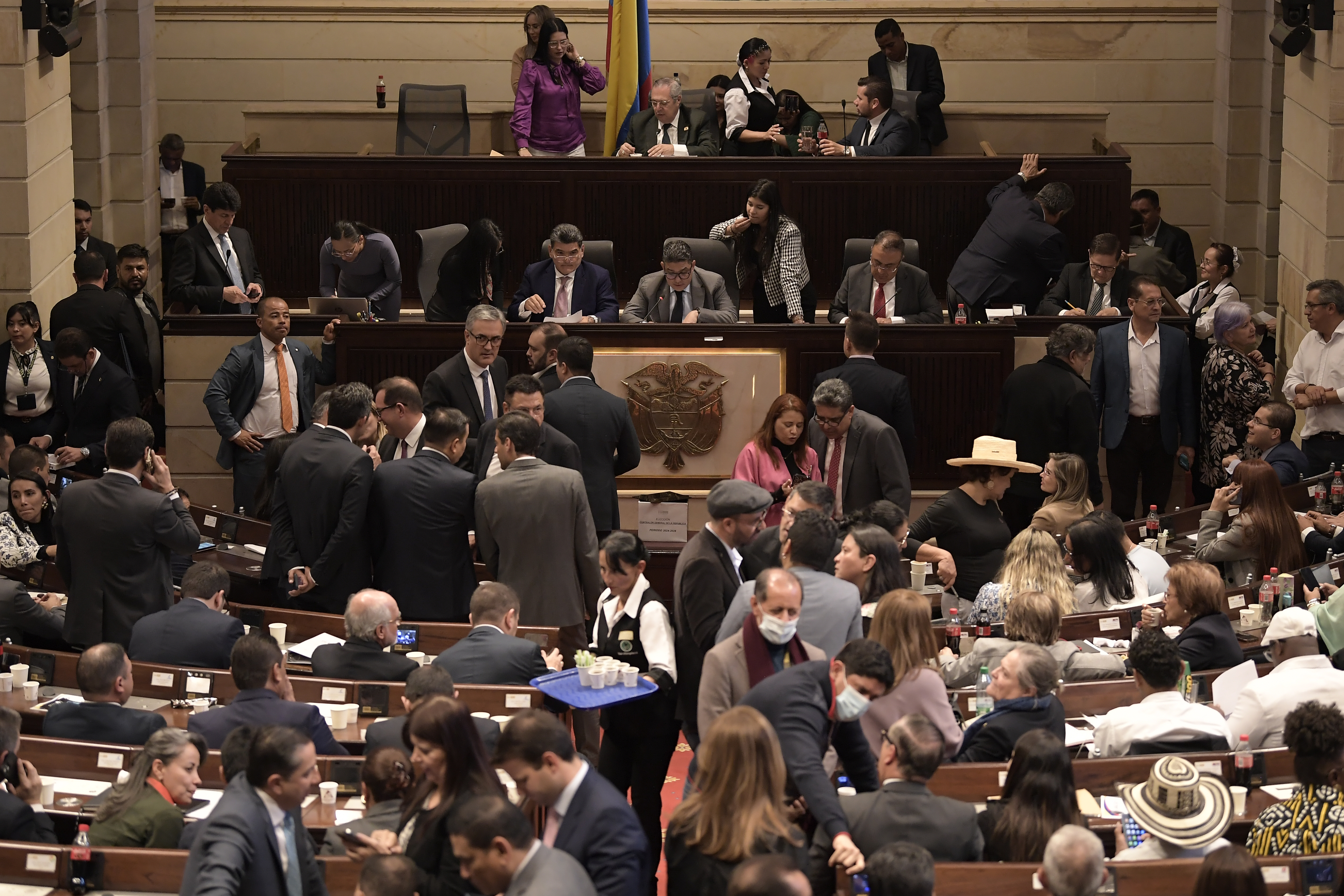 Plenaria del Congreso para la elección de Carlos Hernán Rodríguez como Contralor General
