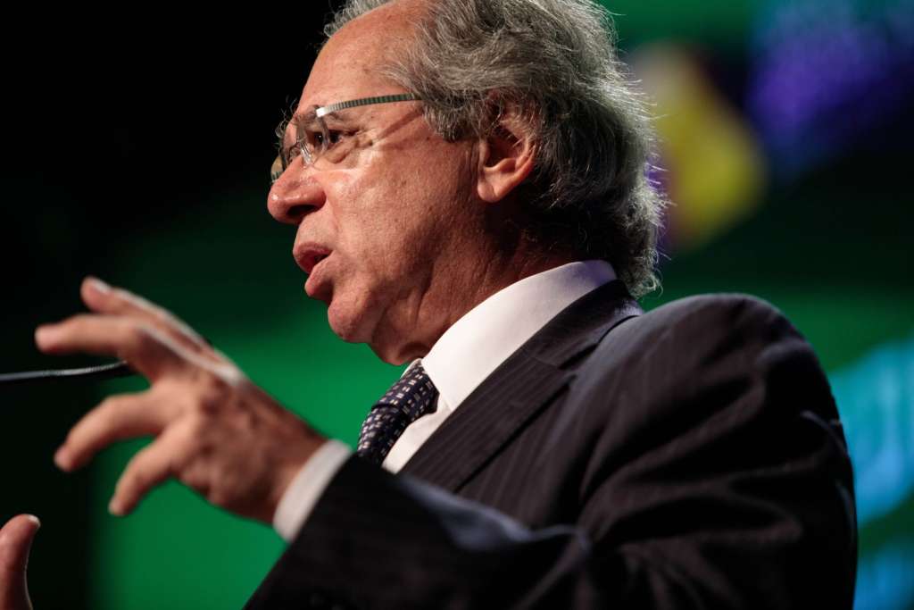 Paulo Guedes, ministro de economía de Brasil. / Bloomberg News