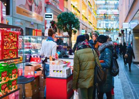 Tercerización de servicios en la temporada alta del comercio, ¿cómo aprovecharla para emplearse?