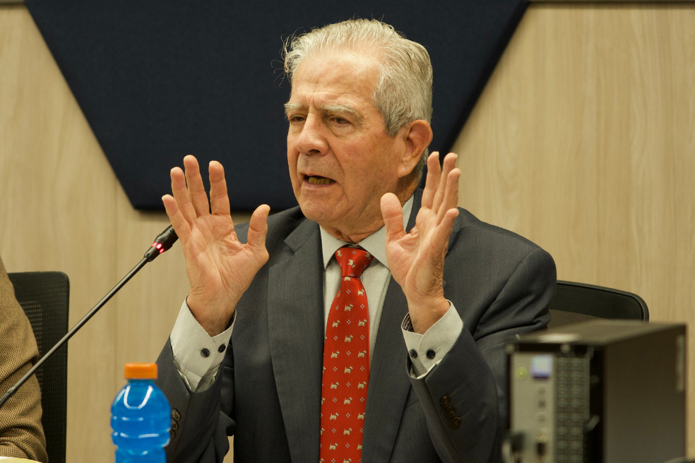 Las versiones del general (r) Montoya a la JEP, tras negar participación en falsos positivos