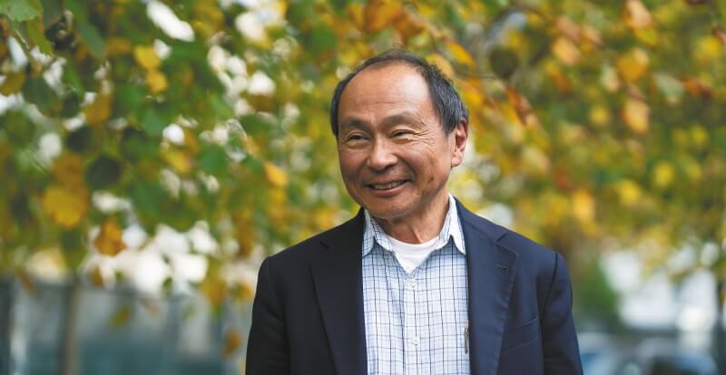 “Hoy Facebook, Google y Twitter alojan la mayor parte del discurso a través de internet y mantienen la misma posición oligopólica que tenían las tres grandes redes de televisión en la década de 1960”, advierte Francis Fukuyama. / Getty Images
