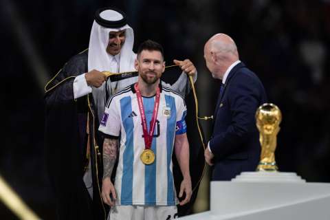 Capa del Emir de Qatar a Messi y más curiosidades del Mundial de fútbol 2022