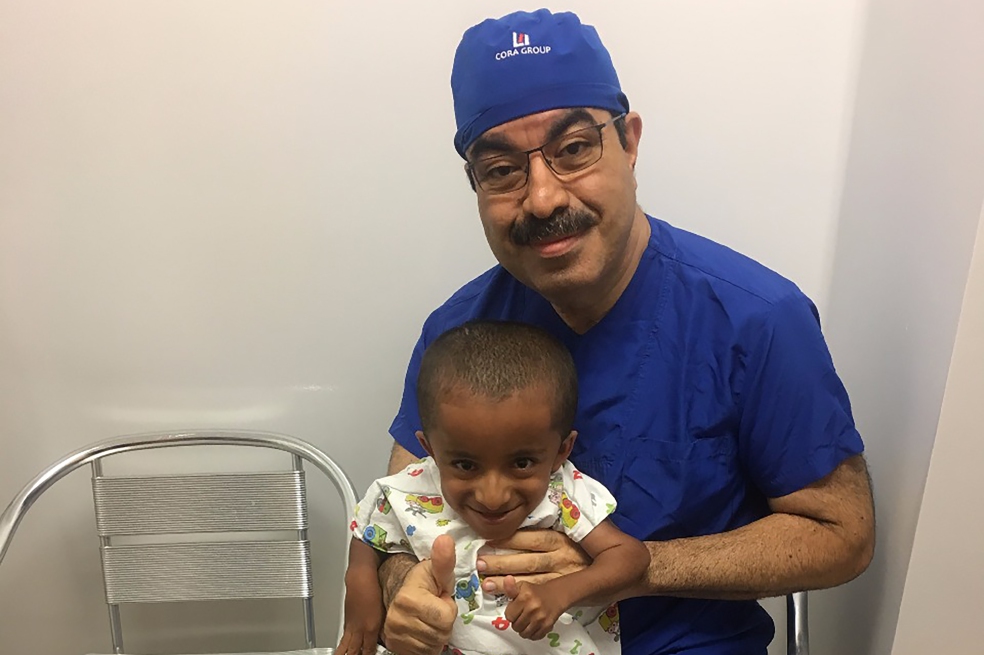 El médico venezolano Miguel Galbán llegó a Medellín en la reciente ola migratoria.