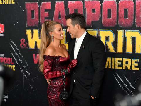 Blake Lively: “Ryan me mandaba flores una vez a la semana cuando éramos novios”