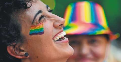 Eliminan parte de la reforma laboral que discriminaba a mujeres y población LGBTIQ+