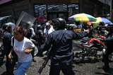 Policía bloquea marcha de trabajadores hacia Miraflores, tras anuncios de Delcy Rodríguez