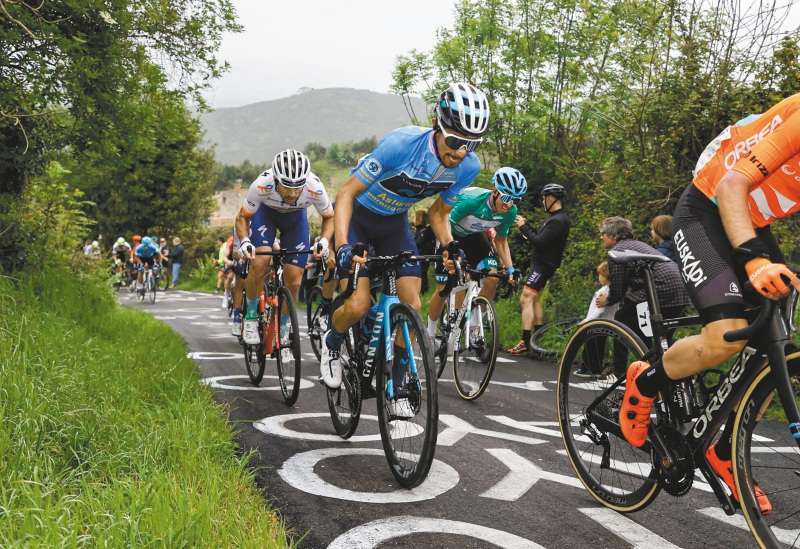 Sosa y su primer título en el Movistar Team. / Movistar- Sprint Cycling Agency