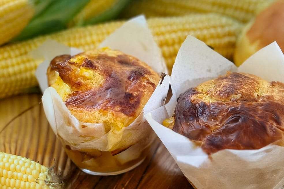 Muffins de maíz con queso y bocadillo