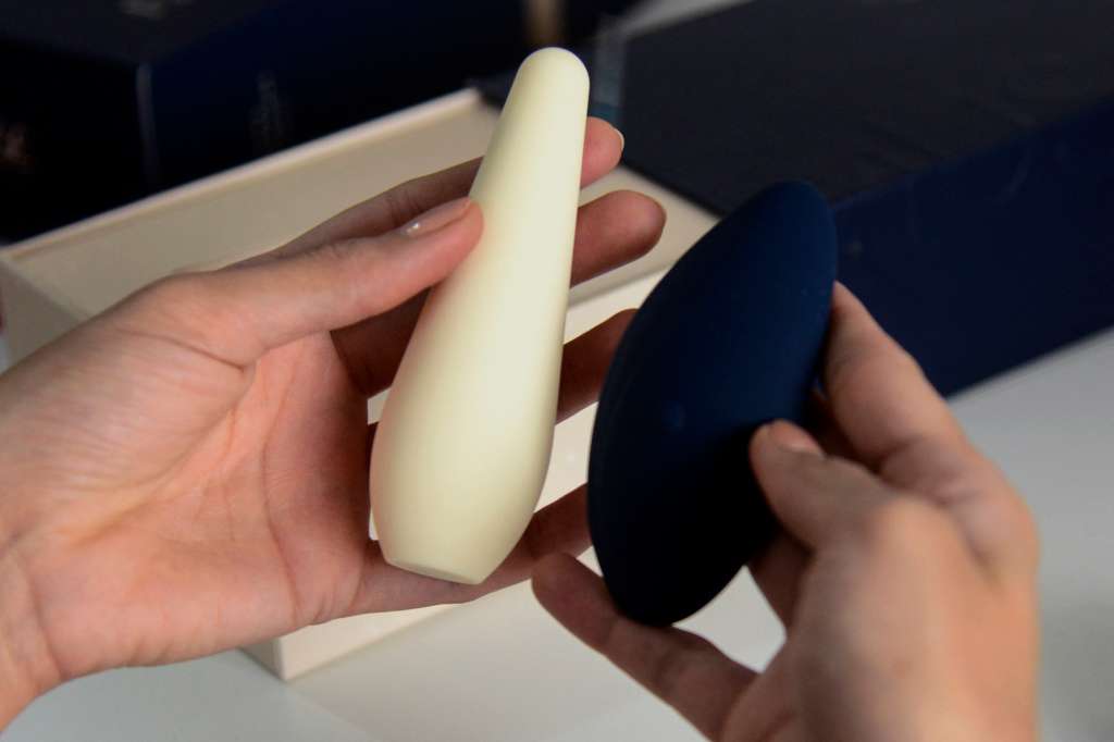 In this photograph taken on March 8, 2022, an adult toy company MyMuse worker packs products at the company's premises in Thane. - Despite its heritage as the land of the Kama Sutra, talking about sex is often taboo in India, but a generational shift in attitudes to intimacy is proving fertile ground for start-ups helping to spice up the bedroom. (Photo by Sujit JAISWAL / AFP) / To go with 'India-Social-Sex-Startup', FEATURE