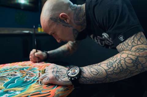¿Qué prefieren las mujeres: hombres con tatuajes o sin tatuajes?