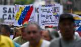 Venezuela vivió protestas chavistas y sindicalistas por la soberanía y el aumento de sueldo