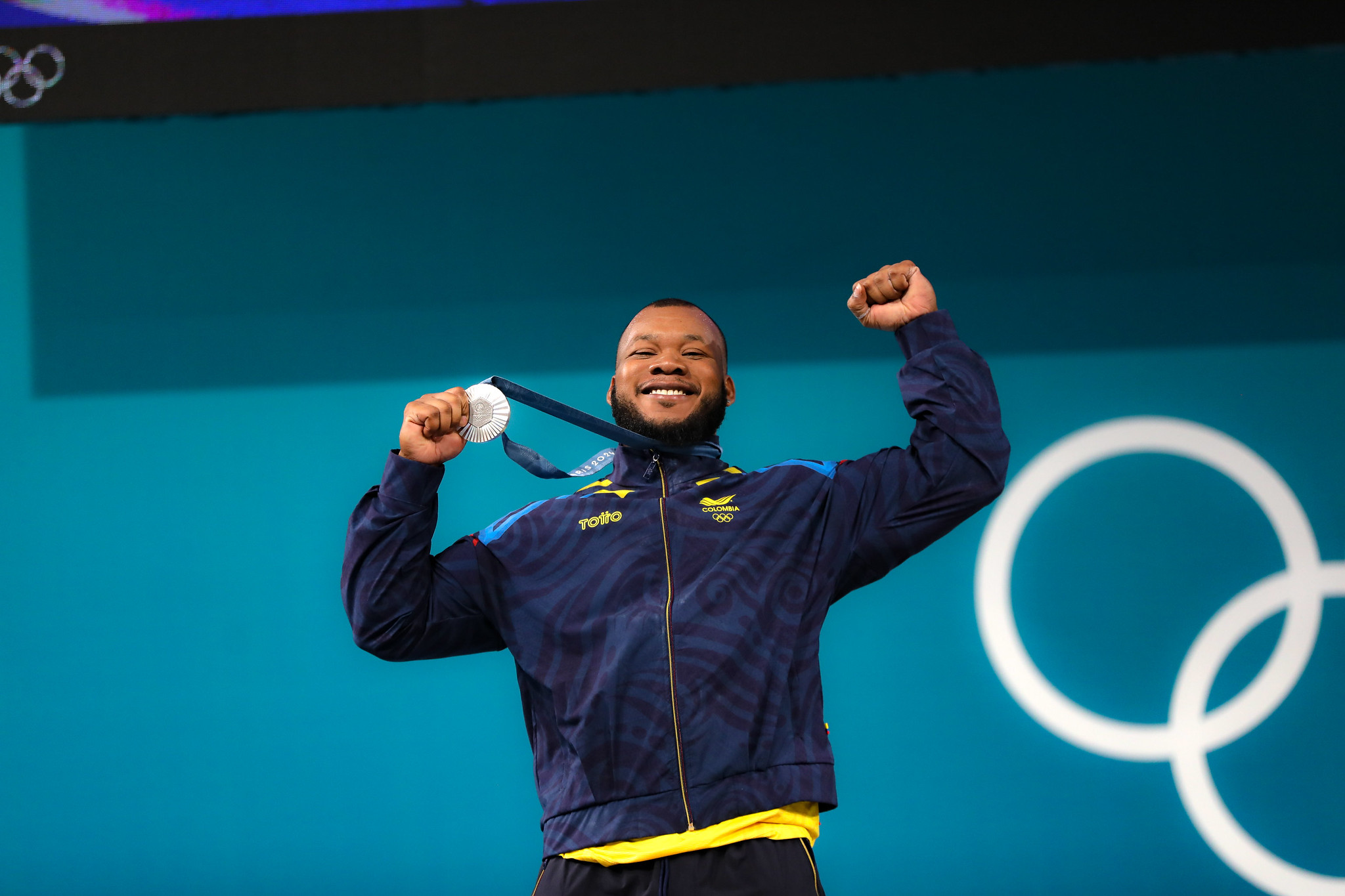 Jeison López, con la medalla de plata en los Juegos Olímpicos.