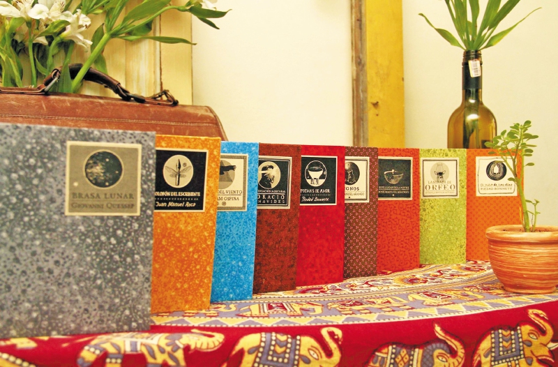 Libros de la colección “Abril”.