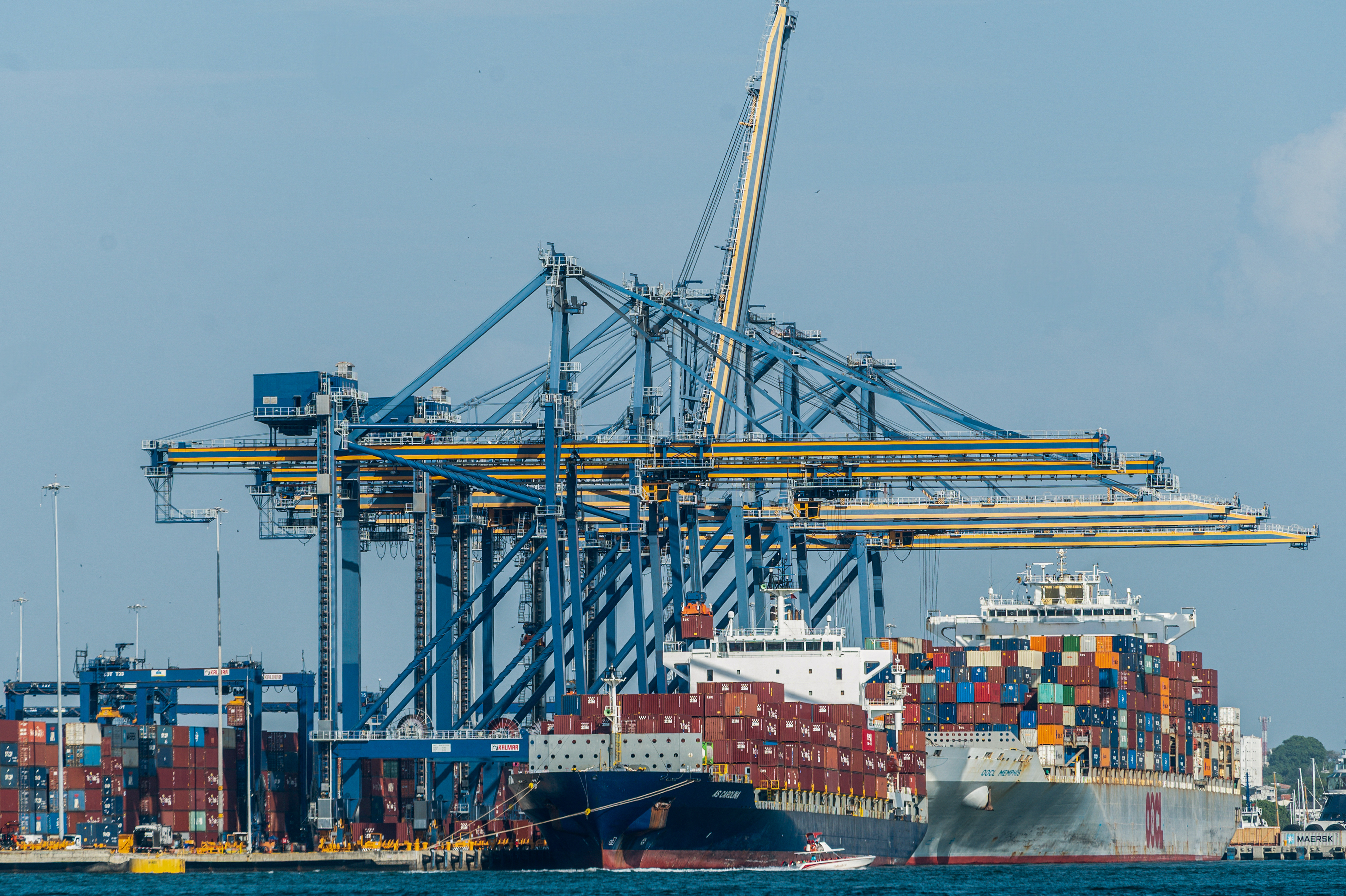 Exportaciones colombianas por US$760 millones estarían en riesgo por aranceles de Trump.