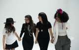 ‘Sororidad’: moda con propósito para celebrar el poder de las mujeres