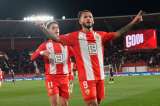 Luis Javier Suárez lidera la tabla de goleadores de la segunda división de España