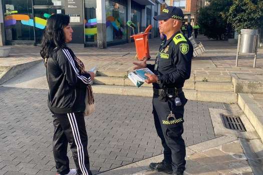 La policía lanzó la campaña ‘Cajero papaya’ la cual busca, a partir de puestas en escena y actividades lúdicas, reducir los índices e hurto a propósito del pago de la prima de mitad de año.