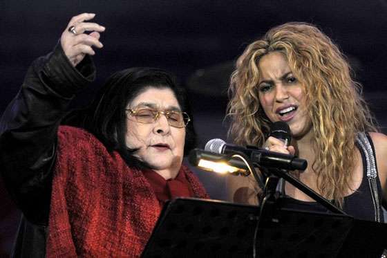 Mercedes Sosa celebra su cumpleaños al ritmo de Cantora