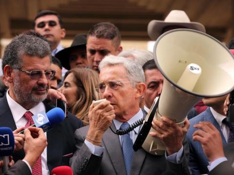 Jaime Granados puso una tutela contra el juez que decidió que Álvaro Uribe ya fue imputado