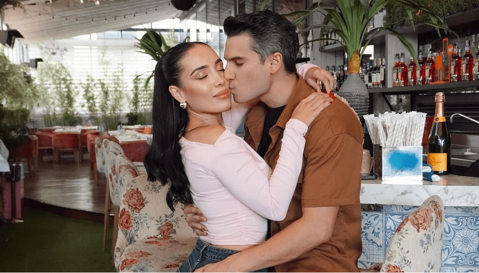 Luisa Fernanda W y Pipe Bueno