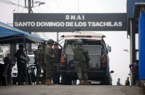 Investigan hallazgo de 12 cuerpos desmembrados en masacre carcelaria en Ecuador
