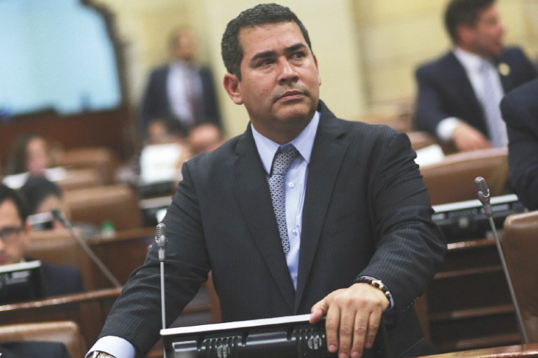 Alejandro Chacón: “No consideramos jefaturas de ningún tipo”