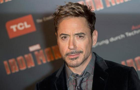 Robert Downey Jr estrena Iron Man 3