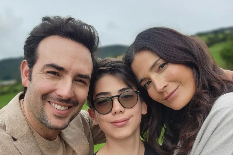 Video: Sebastián Martínez se dejó cortar el pelo de su hijo Amador. Así quedó