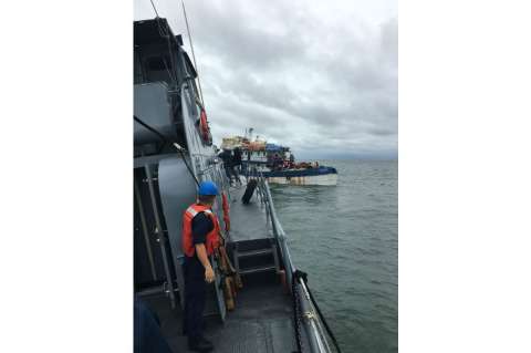 Así rescató la Armada a 37 personas en el Pacífico