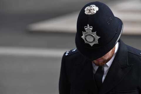 Reino Unido condena a un agente de policía por más 20 casos de violación