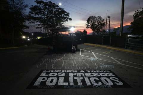 Ocho militares acusados de conspirar contra Maduro quedaron libres tras casi 10 años presos