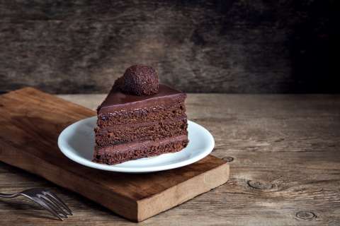 Torta negra de vino: receta para que quede esponjosa y con mucho sabor