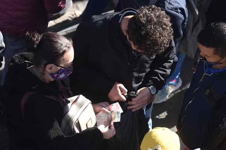 Sin embargo, pese al acompañamiento del Distrito, videos compartidos en redes sociales revelan que la zona se encuentra fuera de control.