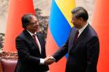 EE. UU. alerta riesgo a café y rosas colombianas por acercamiento Petro-China