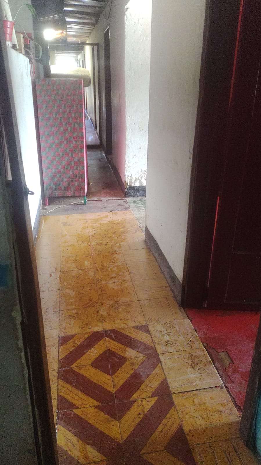 Así quedó una vivienda en el barrio Girardot, en Facatativá, tras las inundaciones.