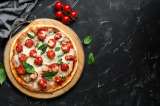 Pizza de plátano maduro: una propuesta con mucho sabor para iniciar la semana