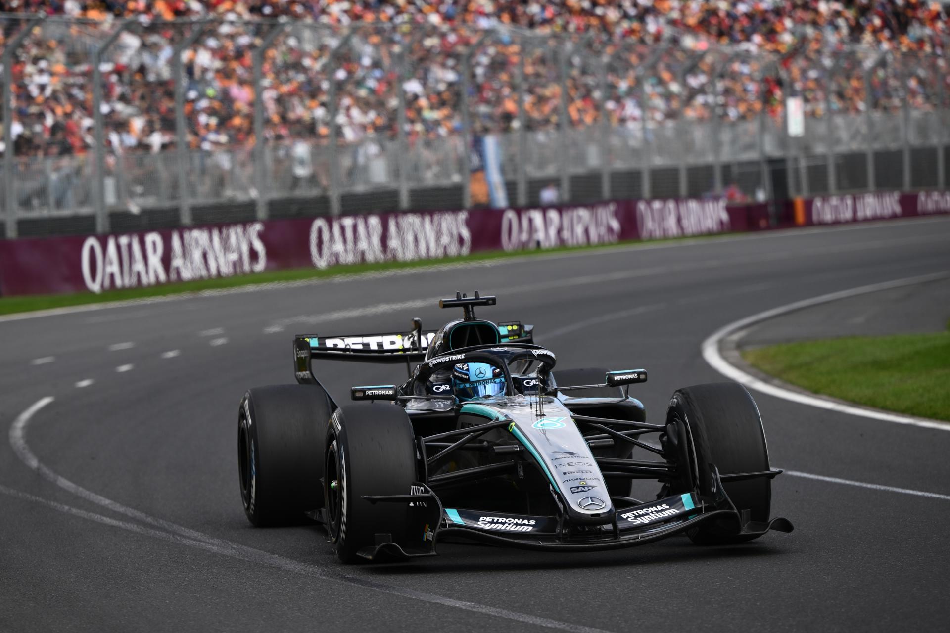 MELBOURNE (Australia), 08/03/2026.- Mercedes driver George Russell in action during the 2026 Australian Grand Prix at Albert Park Circuit in Melbourne, Australia, 08 March 2026. (Fórmula Uno) EFE/EPA/JOEL CARRETT EDITORIAL USE ONLY AUSTRALIA AND NEW ZEALAND OUT

