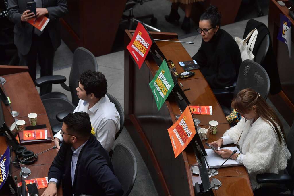 Plenaria para debatir las reformas presentadas por el gobierno de Gustavo Petro.
