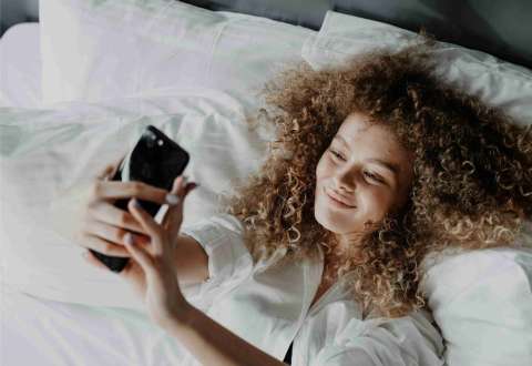 Micro-romance y más tendencias de citas para este 2025
