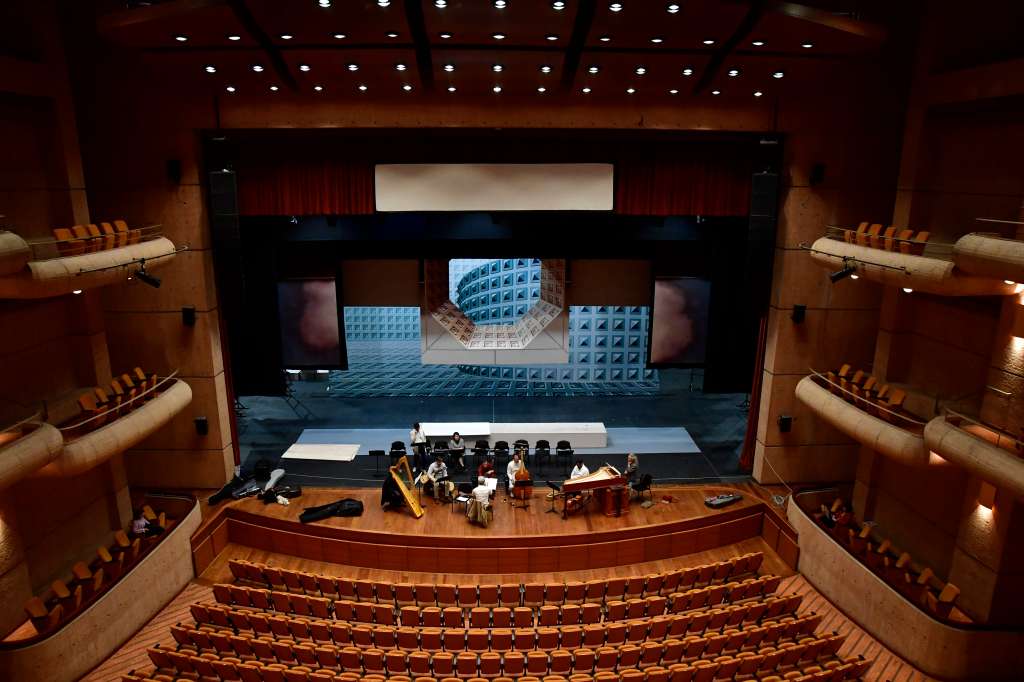 Ensayo de ópera en el Teatro Julio Mario Santo Domingo