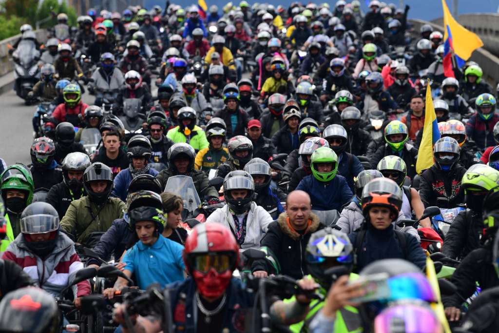 Protesta de los moteros en Bogotá