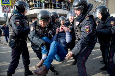 Kremlin tilda de "provocación" la manifestación anticorrupción en Moscú