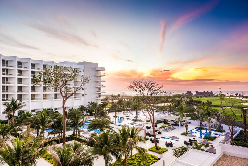 En América Latina, el lujo se redefine con autenticidad, sostenibilidad y servicio personalizado - Dreams Karibana Cartagena.