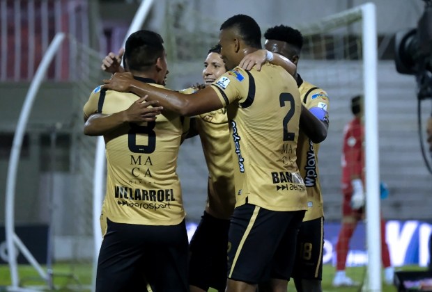 Águilas se consolidó como líder y Medellín como su escolta: así va la fecha 11